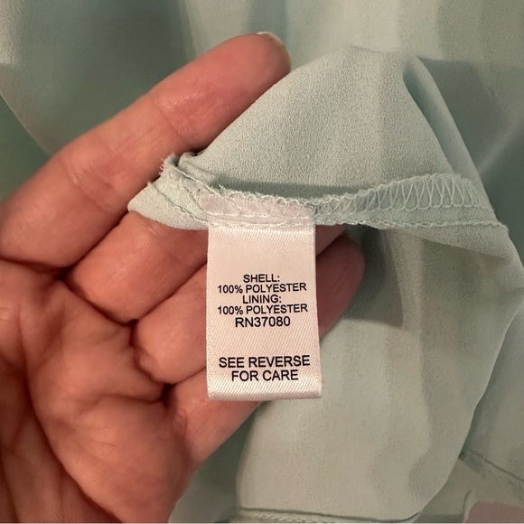 Cato Women's Mint Green Sleeveless V-Neck Lined Shell Blouse Sz XL GUC - Picture 5 of 7